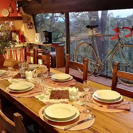 Alojamento de Acomodação e Pequeno-almoço Le Due Volpi 4*